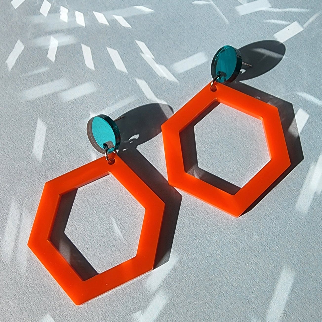 CESIA NO.3 // ORANGE & TEAL MIRROR STUD